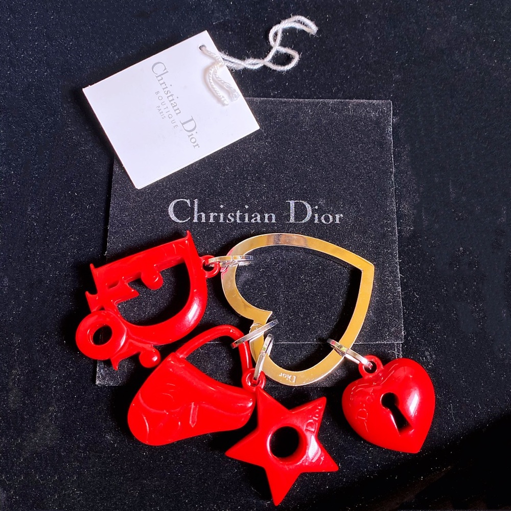 EUC DIOR CHRISTIAN RedHeartIcon Luxury Bag Charm
